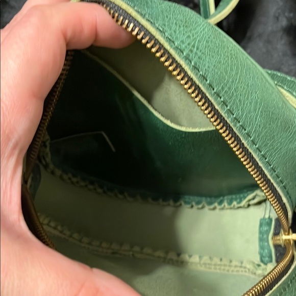 Portland Leather Forest Green Circle Bag - Picture 7 of 8